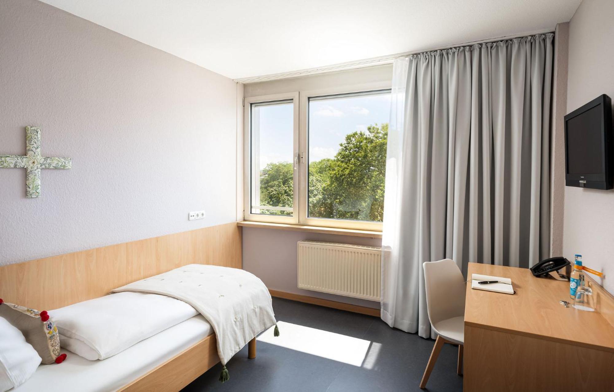 Mainhaus Stadthotel Frankfurt Francoforte sul Meno Esterno foto